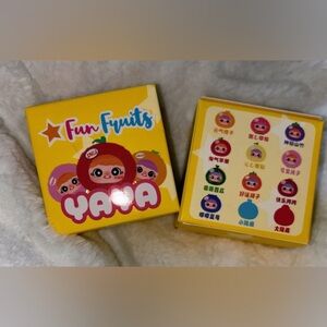 2- Yaya Fun Fruits series blind boxes